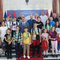 Predsednik Mirović ugostio mališane sa Kosova i Metohije