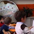 Uskoro počinje isplata đačke pomoći do: 20.000 dinara Realizovaće se u 4 rate, a evo i kada tačno