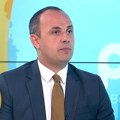 SNS kupuje glas najsiromašnijih za litar ulja i tri hiljade dinara – Aleksandar Ivanović