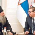 Vučić uputio čestitku patrijarhu: Vaskrs nas inspiriše da ostanemo istrajni