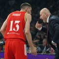 Pitali smo Sašu Obradovića zašto je Ognjen Dobrić igrao malo do 4. četvrtine: "Njegov problem je..."