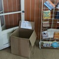 U prokupačkoj biblioteci jedna kutija čeka na one koji poklanjaju, ali i na one koji traže knjige