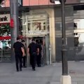 Policija u Unikredit banci, proverava dokumentaciju o hipoteci nad zgradom u Vojvode Stepe