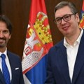 Jačanje bilateralne saradnje u oblasti odbrane i bezbednosti: Vučić i Kalinak na sastanku o budućim projektima