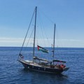 Humanitarni brod s aktivistima i Thunberg sve bliže Pojasu Gaze