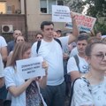 Skup podrške uhapšenom anesteziologu Vladimiru Stefanoviću ispred Centralnog zatvora