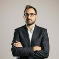 Bright Finance Hub: Stabilnost pre profita