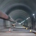 Ušli smo u "Iriški venac"! Pogledajte kako izgleda desna cev tunela koja će danas biti probijena! (video)