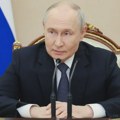 ЕУалајв: Путинов нови закон укида држављанство Русима који побегну од рата