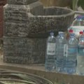 Selo Mladenovac već desetak godina leti kuburi s vodom, a kad dođe, tehnički nije ispravna: "Nije ni za piće, kupanje, pa ni…