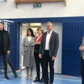 Dane Basta obišao rekonstruisanu fiskulturnu salu OŠ „Slobodan Bajić Paja“ u Sremskoj Mitrovici