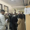 U Vranju glasaju Srbi sa Kosova - kažu došli samoinicijativno, ali organizovano