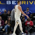 Srbin u centru haosa: Nikola Jokić hteo da se bije, Denver krenuo u "kanal" (video)