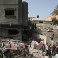 IDF: Ubijena dva visoka zvaničnika Hamasa; Egipat: Prekid isporuka humanitarne pomoći zbog vojnih operacija u Rafi