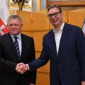 Vučić se sastao sa Ficom u Pekingu