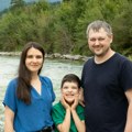 Otac mi je Srbin, majka Hrvatica, a ovako je izgledalo moje odrastanje: Tek kasnije shvatio sam šta ni jedni ni drugi neće da…