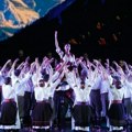 "Српска свита" одушевила београдску публику: Спектакл ансамбла "Коло" у Сава Центру