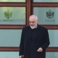 Protest ispred kancelarije premijera Albanije, zatražena ostavka Rame