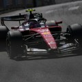 Hamilton: "Problem je u bolidu"