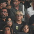 Majka ubijenog navijača zahvalila igračima što su izbacili Hrvate! Otišla u svlačionicu i obratila se fudbalerima AEK-a…