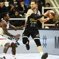 Partizan na +44 u Železniku (video)