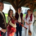 Svetosavski koncert etno grupe Izvor i u Hanu