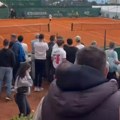 Pomama za Novakom u Kneževini: Navijači na sve načine žele da gledaju najboljeg na svetu! (video)