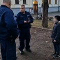 (Video): Devojčica moli policajce da je ne predaju ocu nakon smrti majke! Region se digao na noge, zbog protesta suza suzu…