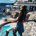 Skinula se ćerka najmoćnijeg Srbina sveta: Holivud na kolenima zbog bezobraznih oblina Milutinove naslednice