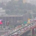 (Foto) "Kolaps je, sve stoji od Doma omladine": Vozila mile u ovim delovima Beograda: Od "Zmaja" do Dušanovca putuje se skoro…