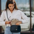 Ne nosite ovo u novčaniku ako želite pare Ova stvar vam nesvesno privlači bedu i stalna dugovanja