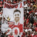 Liverpul i Kristal Palas odali počast Diogu Žoti pred finale Komjuniti šilda