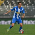 Otpisala ga Zvezda, a OFK Beograd će zaraditi: Iz tri zemlje se raspituju za desnog beka