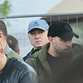 Fotografije, imena i tragovi do Žandarmerije: Ko se dovodi u vezu sa obezbeđenjem Veselinovića i Radoičića?