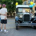 Oldtajmeri, istorija i jubileji na Gradskom trgu