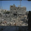 „Palestina nestaje pred našim očima“: Bivše diplomate pozvale Pariz i London na zajedničku akciju o palestinskim teritorijama…