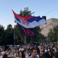Pad nadstrešnice, 22 meseca kasnije: Komemorativne šetnje u Beogradu i Novom Sadu