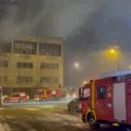 Veliki požar u centru Beograda - opet vatra kulja iz "sutjeske"! Vatrogasci na licu mesta (foto/video)