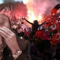 Erdogan više nije nepobediv: „Sultanova“ moć se ruši, hit Nade Topčagić to najbolje dokazuje