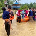 Poplave u Indoneziji – poginulo 14 osoba, zahvaćeno više od 1.000 domova