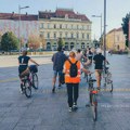 Biciklisti Zrenjanina i juče vozili gradskim ulicama, građani aplauzima i parolama podržali učesnike! Bicikl Gerila