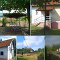 Kuću s pogledom u Beogradu prodaje za 17.000€! Prizemlje, sprat, kupatilo! Plus hektar s voćnjakom i šumom i to u ovom…