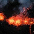 Drama: Vulkan počeo da izbacuje lavu FOTO