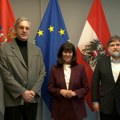 ​Čadež: Austrija traži rešenje za status srpskih vozača i za institucije u Briselu