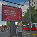 „Neko te čeka. Ti to još ne znaš“: Kome su namenjene misteriozne poruke na bilbordima u Beogradu?