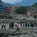 Broj žrtava u poplavama u Nepalu povećan na 1.344, skoro 5.000 ljudi nestalo