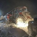 Prvi sneg u Srbiji doneo i prve nevolje, vanredna situacija u Sjenici