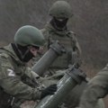 Razvalili ukrajince kod Krasnogorovke: "Tulipani" od 240 milimetara kalibra (video)
