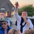 ''Nemačka za Nemce, stranci napolje''! Mladići pevali javno nacističke pesme, imitirali Hitlera: Javnost zgrožena! (video)
