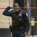 Jeziva pucnjava u Americi Poginule dve osobe, nekoliko povređeno